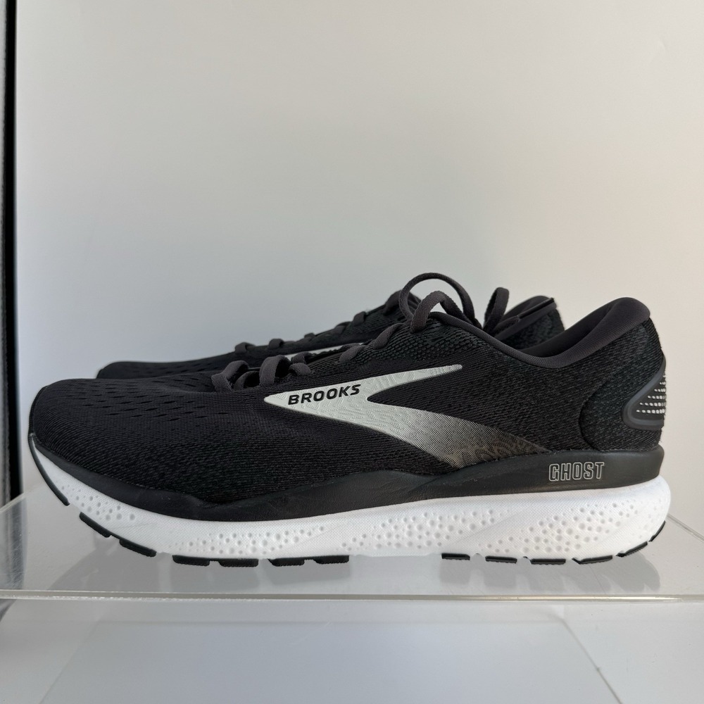 Brand New Brooks Ghost 16 1204071D090 Black Running Shoes Women's Size 6 Wide